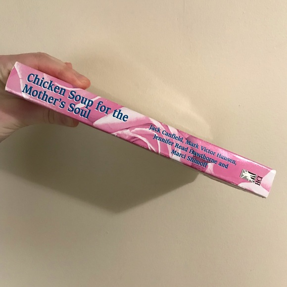 2/$10 Chicken Soup For The Mother’s Soul | Book - Picture 3 of 10